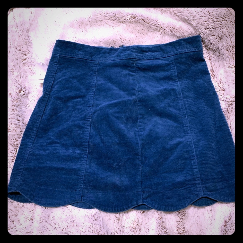 NWOt altard state corduroy scalloped skirt